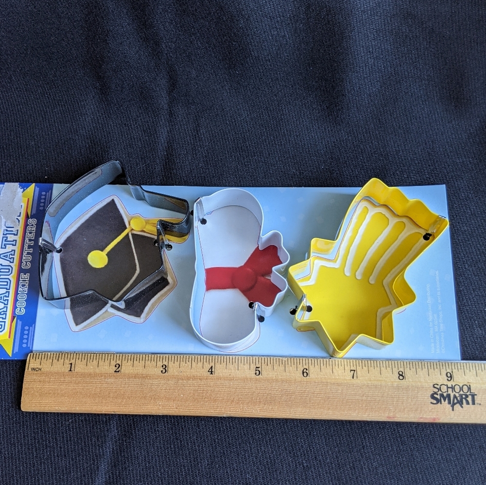 🎓 Graduation Cookie Cutters - Picture 10 of 10